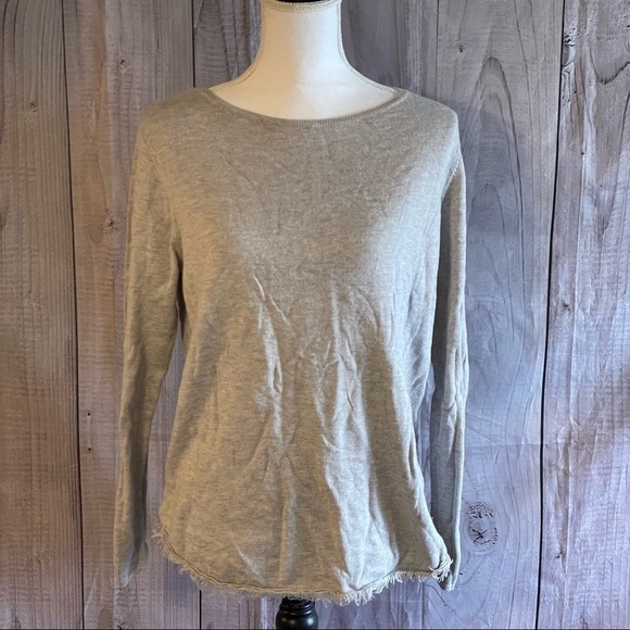 ✅HOST Pick✅ Colour Works Top, Large - Picture 2 of 8